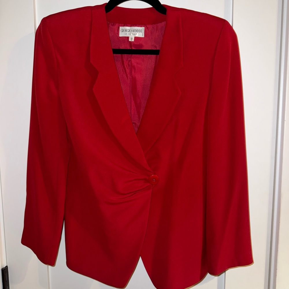 Giorgio Armani Red Silk Blazer Size 4 Made in Italy